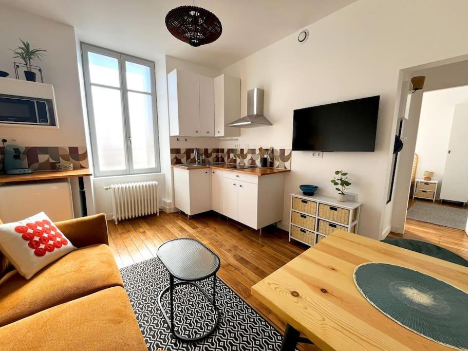 Апартаменты Le Diptik - T2 Hyper Centre - Proche Gare - Fibre - Netflix Шатору Экстерьер фото